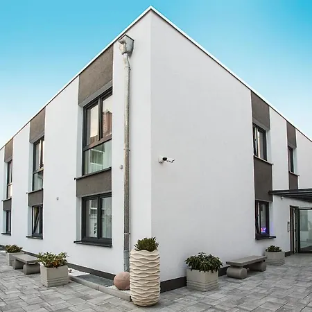 Apart Otel Naam Frankfurt City-airport *